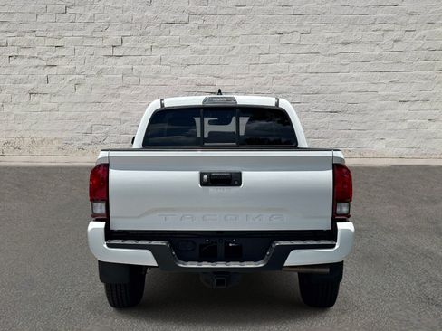 Used 2023 Toyota Tacoma SR AWD/4WD image 4