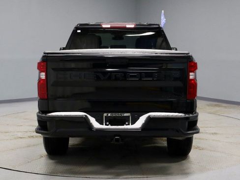 Used 2023 Chevrolet Silverado 1500 Custom w/ LPO, Dark Essentials Package image 10