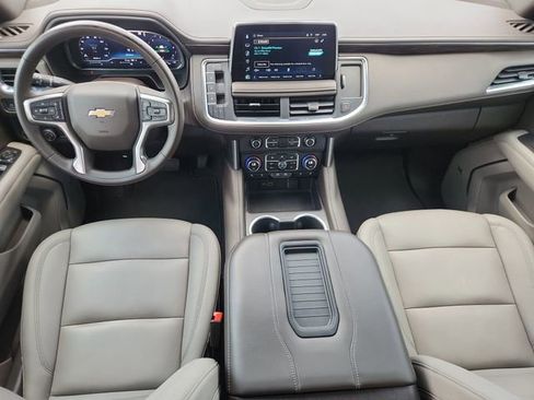 Used 2023 Chevrolet Tahoe LT w/ Luxury Package AWD/4WD image 20