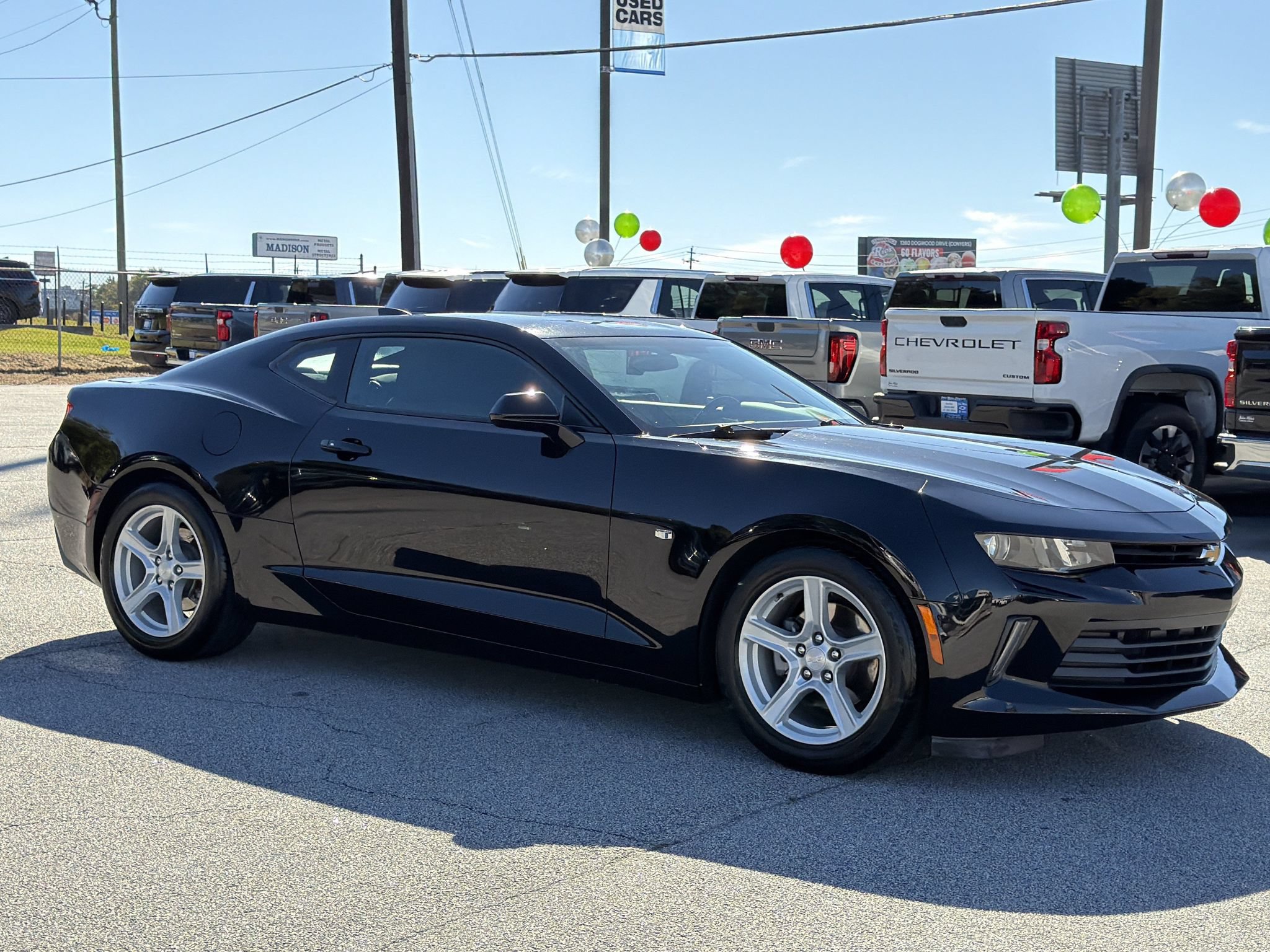 Used 2016 Chevrolet Camaro LT RWD image 21