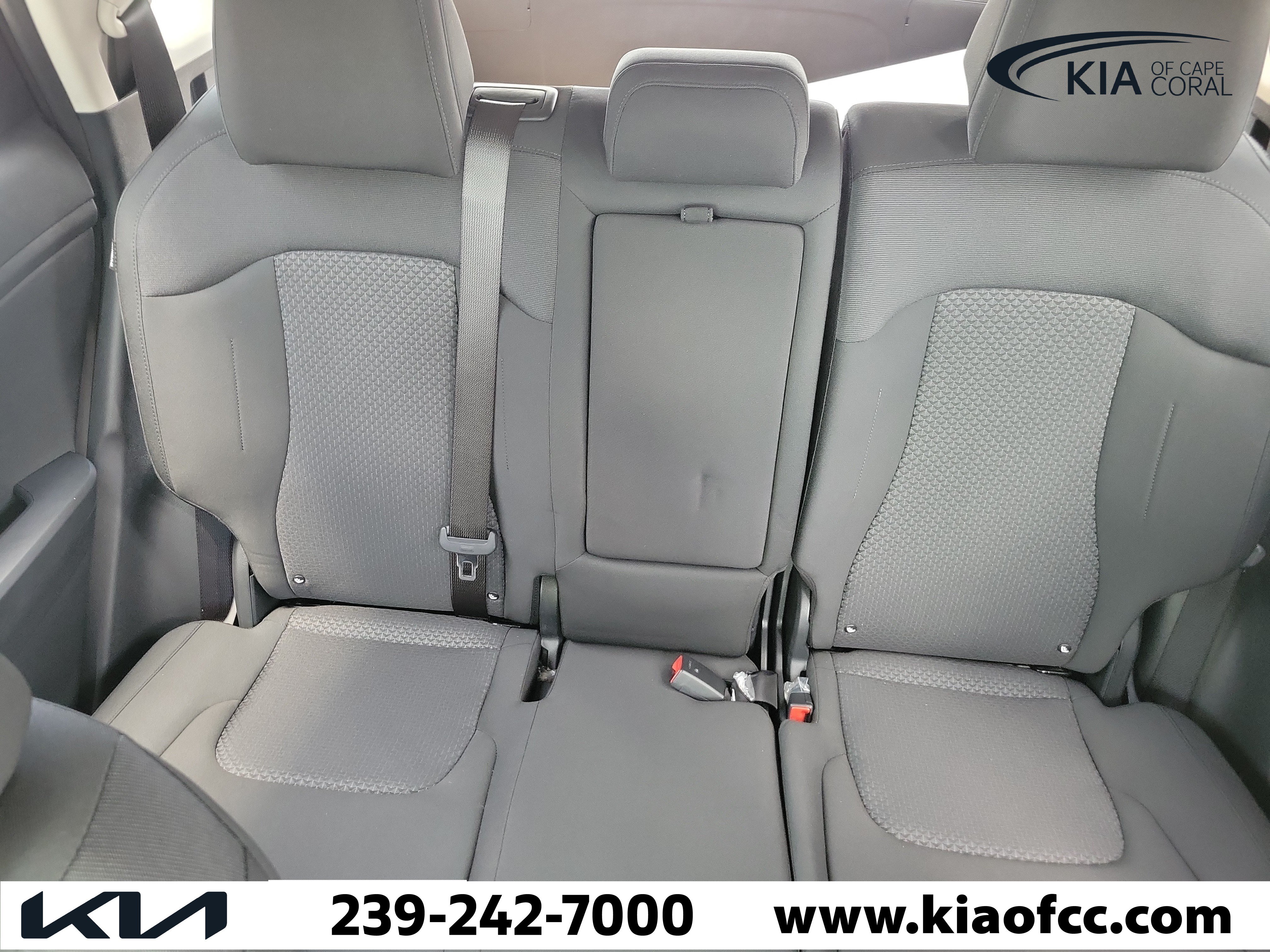 New 2026 Kia Sportage LX w/ LX Convenience Package FWD image 30