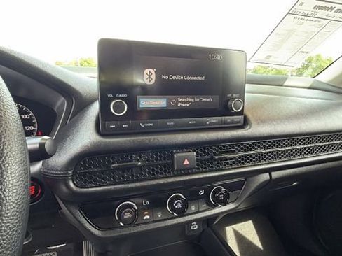 Used 2025 Honda HR-V LX image 24