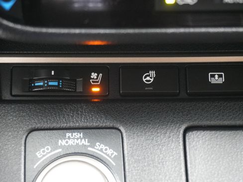 Used 2017 Lexus ES 350 w/ Luxury Package FWD image 23