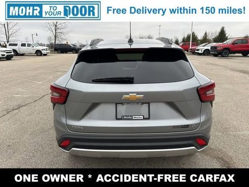Used 2024 Chevrolet Trax LT image 6
