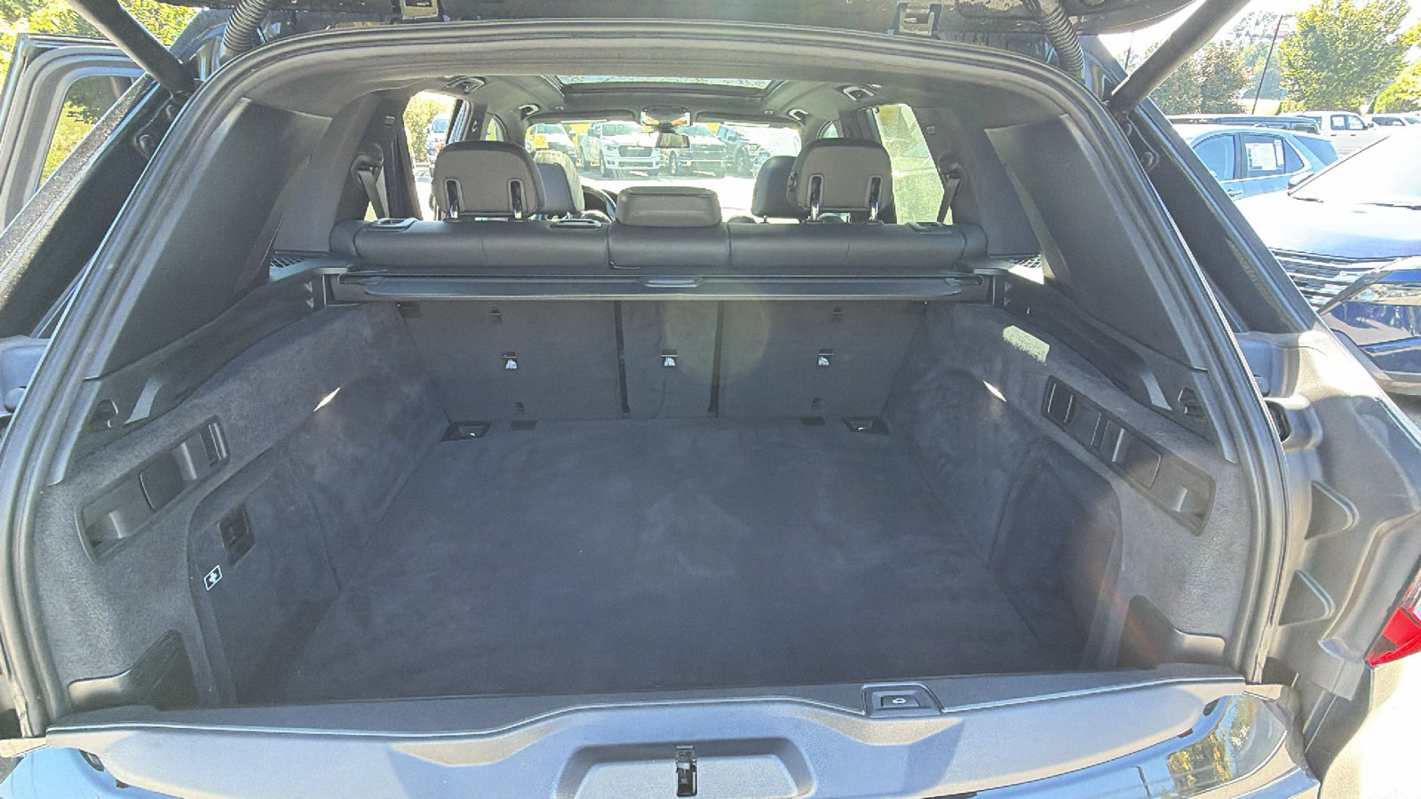 Used 2021 BMW X5 sDrive40i w/ M Sport Package RWD image 13