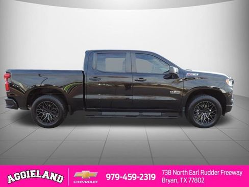 Used 2022 Chevrolet Silverado 1500 RST image 3