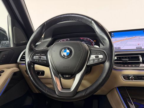 Used 2019 BMW X5 xDrive40i w/ Convenience Package image 16