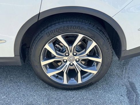 Used 2023 Acura MDX SH-AWD w/ Technology Package image 10