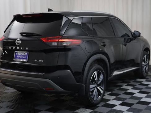 Used 2021 Nissan Rogue SL w/ Premium Package image 18