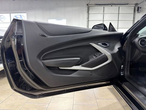 Used 2018 Chevrolet Camaro LT w/ RS Package image 31