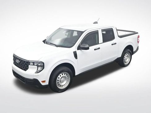 Certified 2025 Ford Maverick XL w/ Equipment Group 102A AWD/4WD image 21