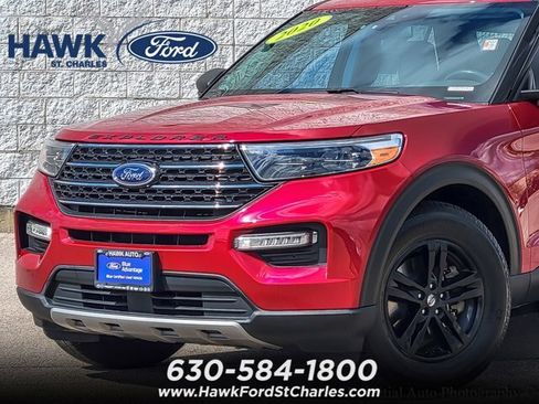 Certified 2020 Ford Explorer XLT w/ Equipment Group 202A AWD/4WD image 2