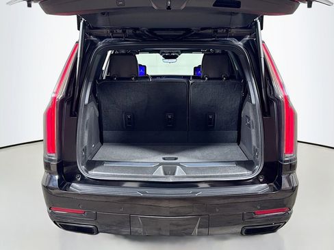 Certified 2025 Cadillac Escalade Sport Platinum w/ LPO, ONYX Package AWD/4WD image 27