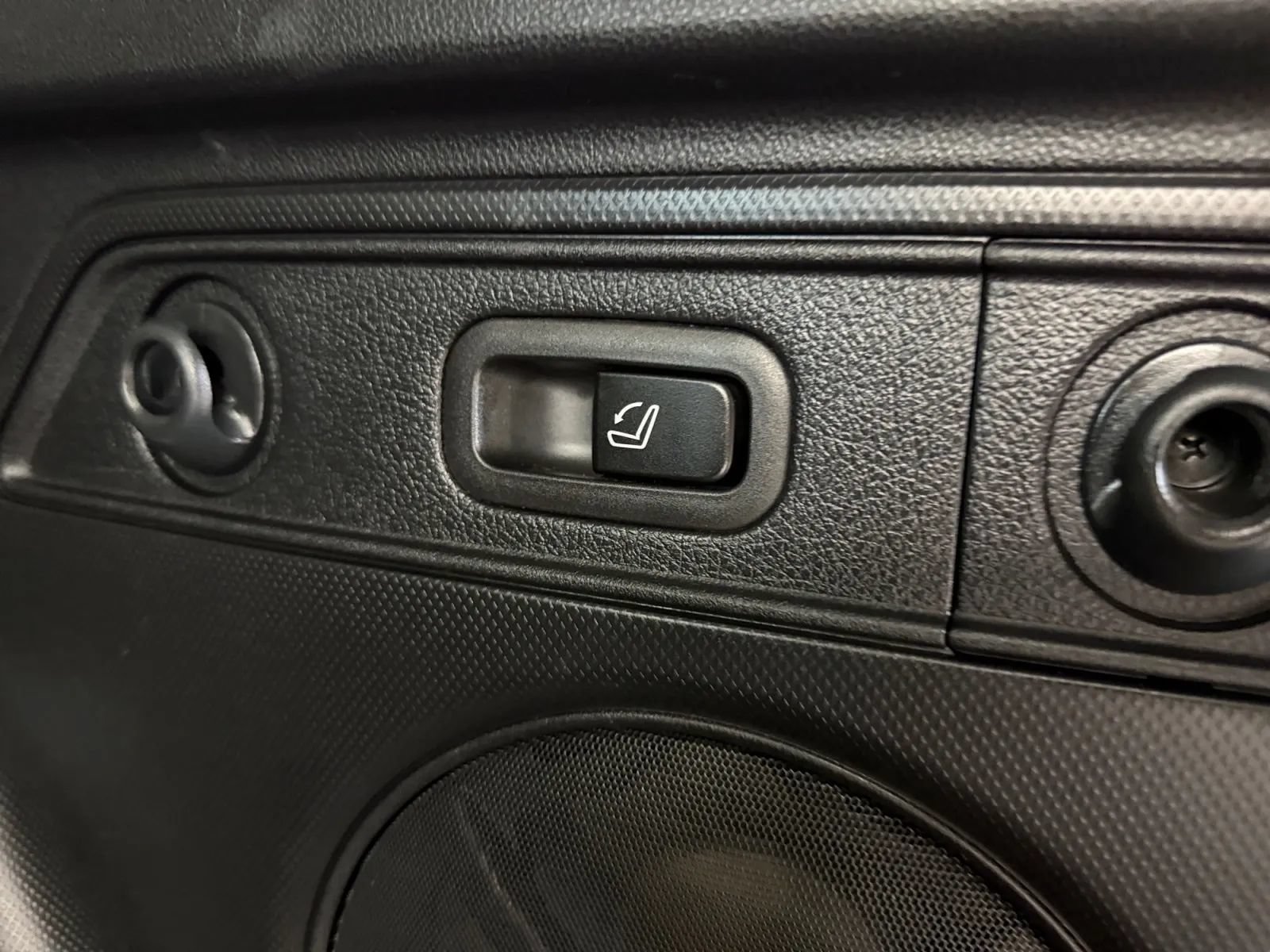 Used 2021 Subaru Forester Touring AWD/4WD image 19