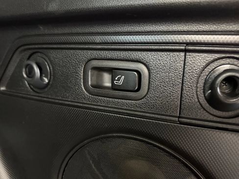 Used 2021 Subaru Forester Touring AWD/4WD image 19