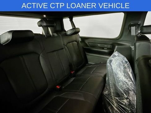 New 2025 Jeep Wagoneer L Series II w/ Premium Group I image 28