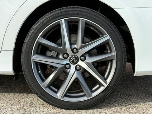 Used 2018 Lexus GS 350 F Sport image 27