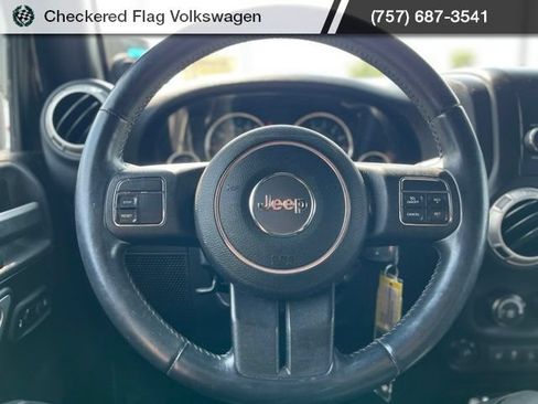 Used 2014 Jeep Wrangler Rubicon w/ Power Convenience Group AWD/4WD image 31