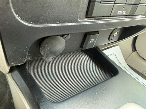 Used 2012 Ford Escape XLS image 27