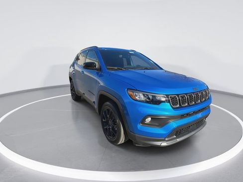 New 2026 Jeep Compass Latitude AWD/4WD image 2