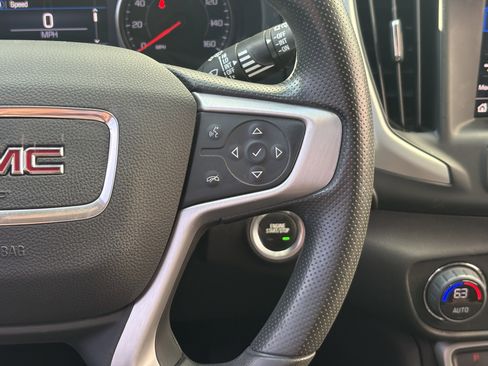 Used 2023 GMC Terrain SLE w/ Driver Convenience Package image 17