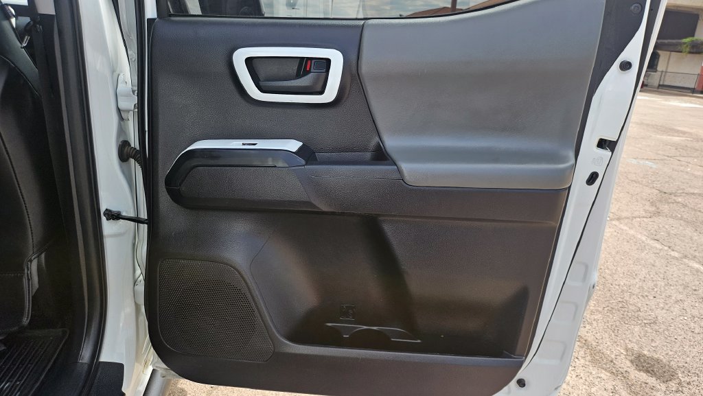 Used 2020 Toyota Tacoma SR RWD image 20