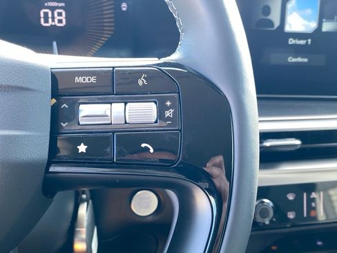 New 2026 Kia Sorento LX image 14