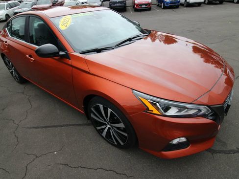 Used 2021 Nissan Altima 2.5 SR image 7