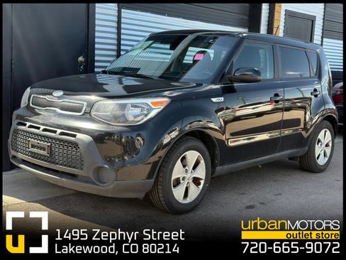 Used 2016 Kia Soul FWD image 1