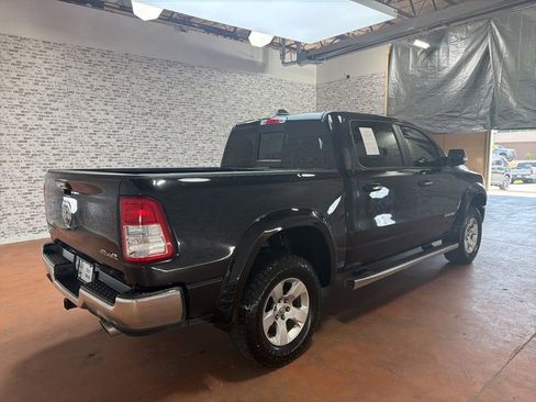 Used 2020 RAM 1500 Big Horn AWD/4WD image 7