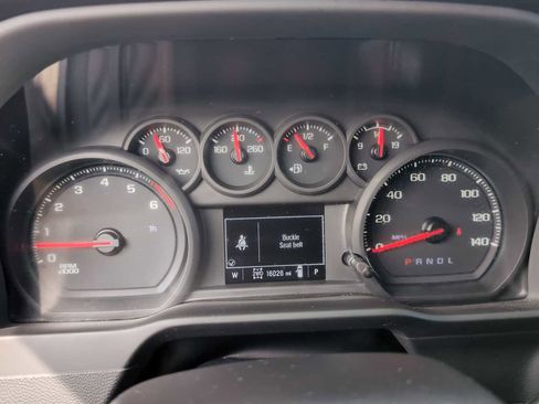 Used 2025 Chevrolet Silverado 2500 Custom w/ Custom Value Package AWD/4WD image 13