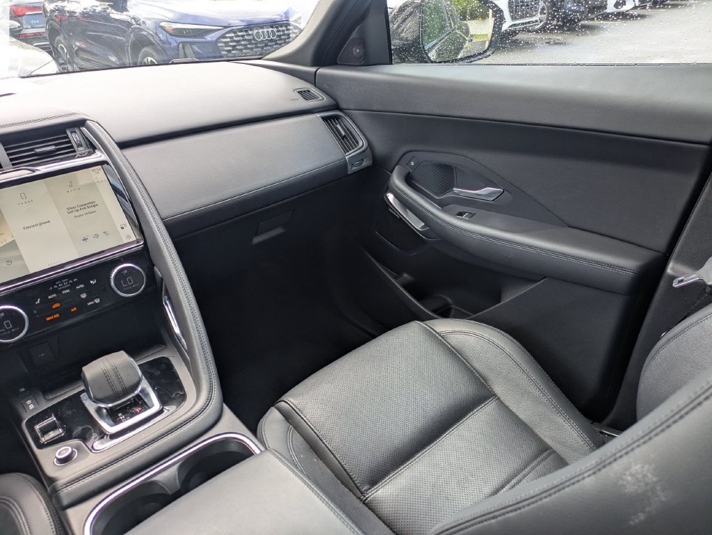 Used 2022 Jaguar E-PACE SE AWD/4WD image 23
