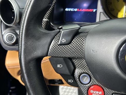 Used 2018 Ferrari GTC4Lusso T image 20