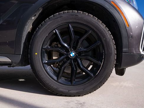 Used 2021 BMW X6 xDrive40i w/ Executive Package 2 image 11