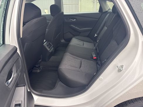 New 2025 Honda Accord SE image 9