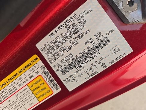 Used 2015 Ford Mustang Premium RWD image 10