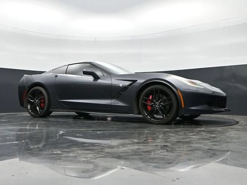 Used 2014 Chevrolet Corvette Stingray Coupe RWD image 36