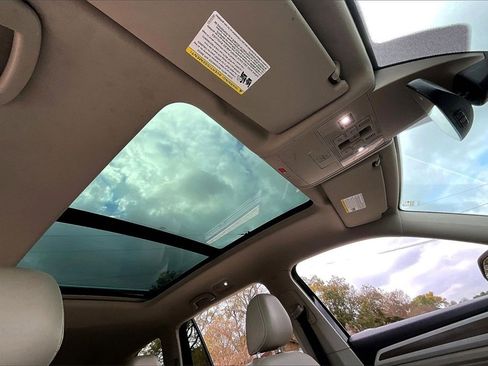 Used 2021 Volkswagen Atlas SEL image 17