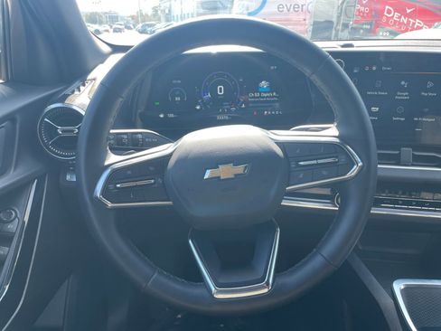 Used 2025 Chevrolet Equinox LT image 27