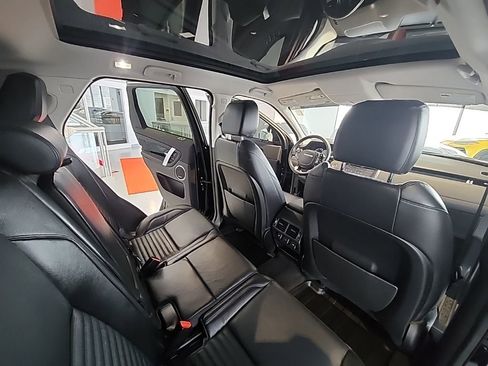 Used 2020 Land Rover Range Rover Velar R-Dynamic S image 38