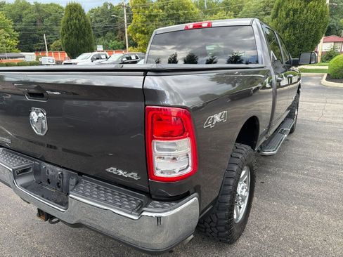 Used 2022 RAM 2500 Big Horn AWD/4WD image 6