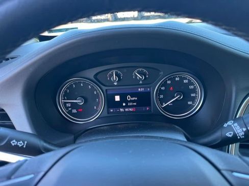 Used 2021 Buick Enclave Essence w/ Sound and Sites Package FWD image 24