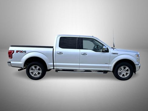 Used 2017 Ford F150 Lariat AWD/4WD image 4