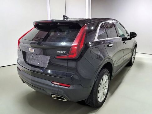 Used 2021 Cadillac XT4 Luxury w/ Driver Awareness Package image 22
