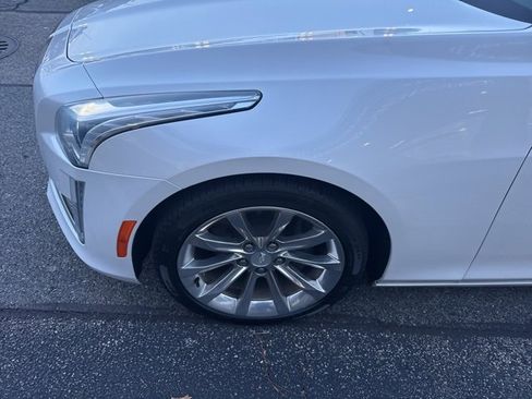 Used 2017 Cadillac CTS Luxury image 4