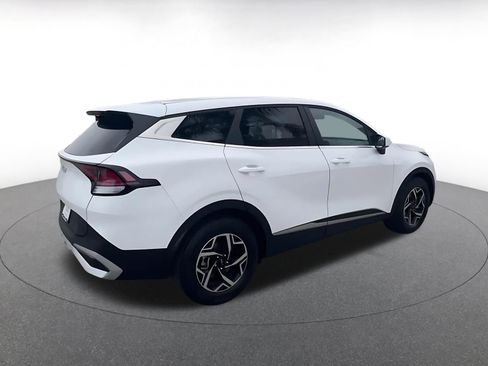 Used 2025 Kia Sportage LX image 14