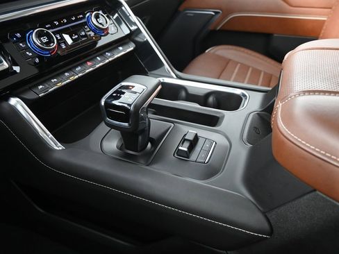 Used 2023 GMC Sierra 1500 Denali Ultimate image 32