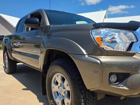 Used 2013 Toyota Tacoma 4x4 Double Cab w/ SR5 Pkg image 24