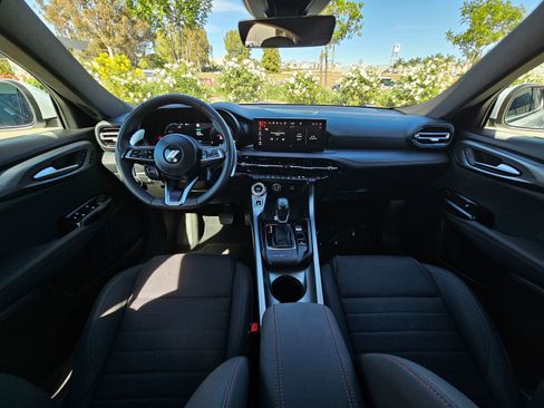 Used 2024 Dodge Hornet R/T image 19