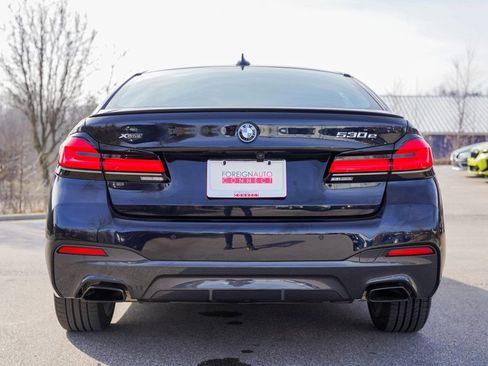 Used 2023 BMW 530e xDrive w/ Premium Package AWD/4WD image 9